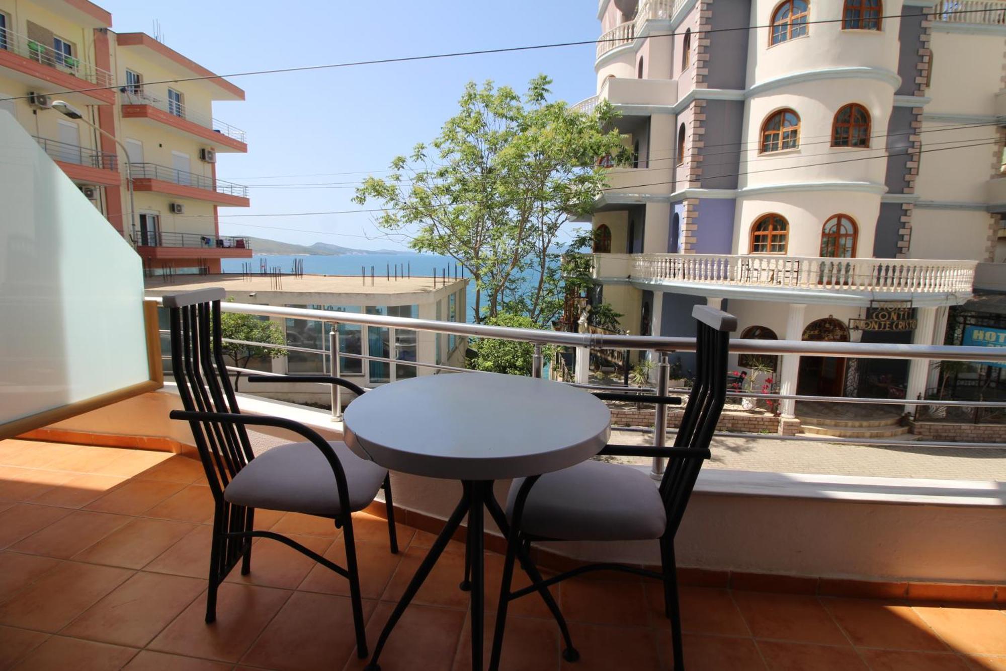 Hotel Ceka Sarandë Exterior foto